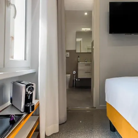 Velia Relais بيت ضيافة روما
