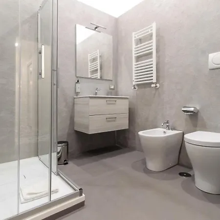 Velia Relais 4*